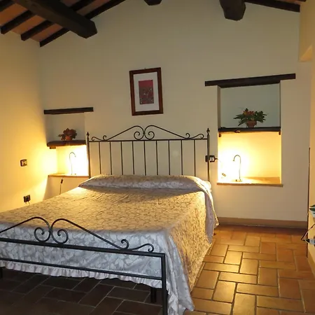 Фермерский дом Casale Delle Lucrezie *