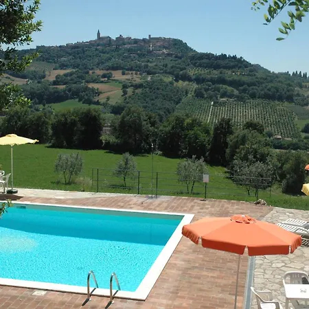 Фермерский дом Casale Delle Lucrezie