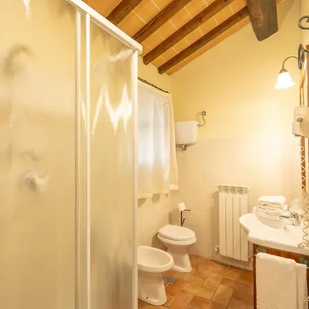 Casale Delle Lucrezie * Тоди