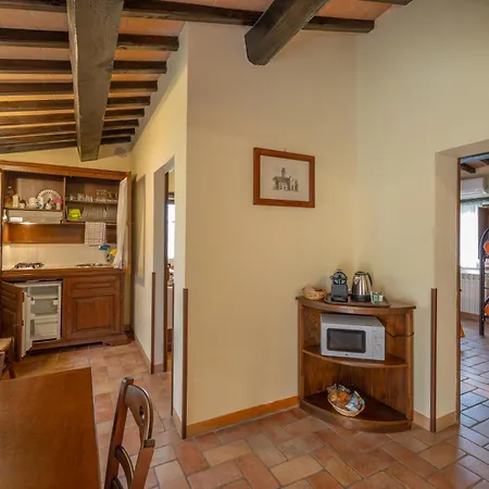 Casale Delle Lucrezie * Тоди